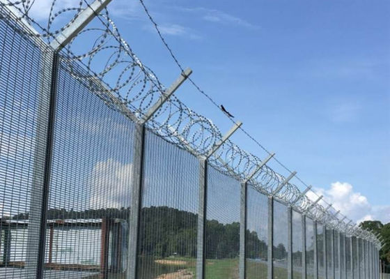 358 الحواجز الأمنية مضادة للصعود مضادة للقطع لوحات الفولاذ المغلف