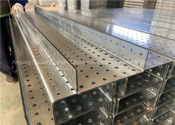 HDG 1600 * 153 * 50 مم مثقب شبكة سلكية U قناة Lintel
